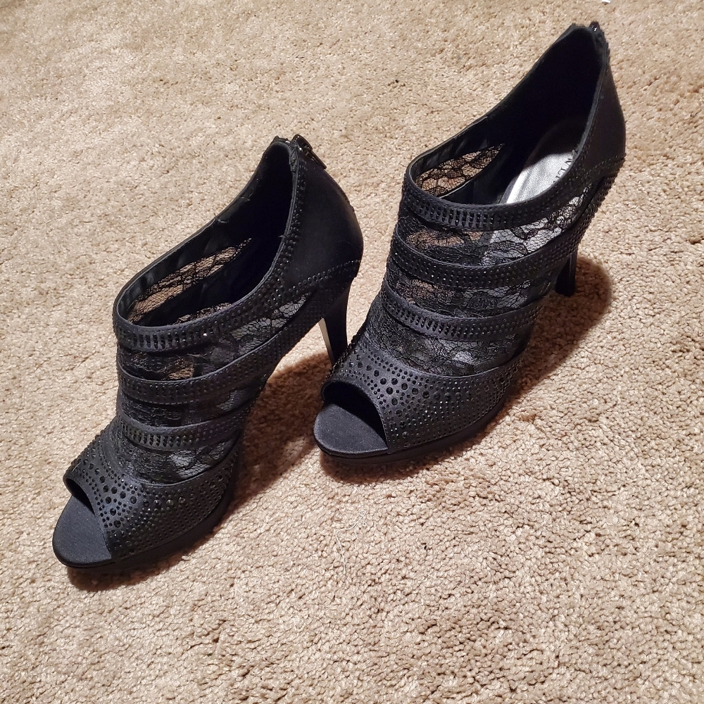 Very Cherry Heels